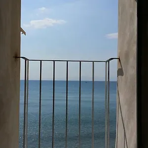 Couette-café Balcone Sulla, Cefalù