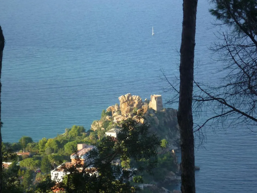 Alba Tra I Pini B&B Cefalù Panzió